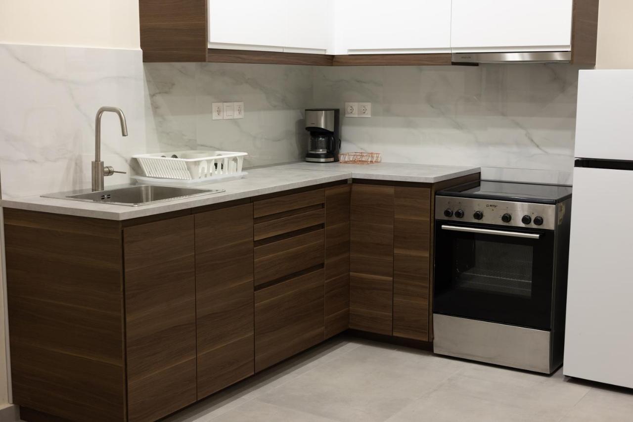 Adriana Apartment Agia Marina  Ngoại thất bức ảnh